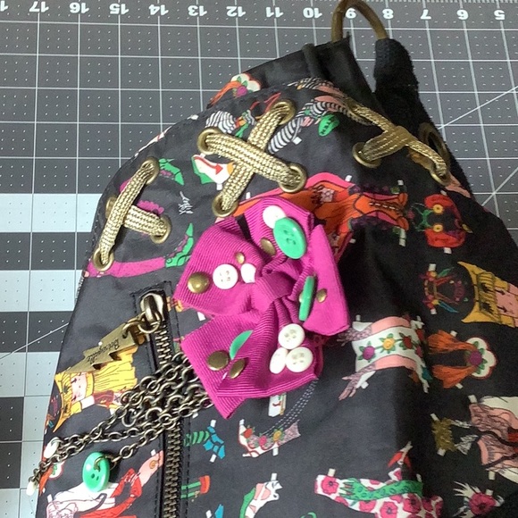 EUC Betsey Johnson Betseyville over the shoulder tote - Picture 7 of 12